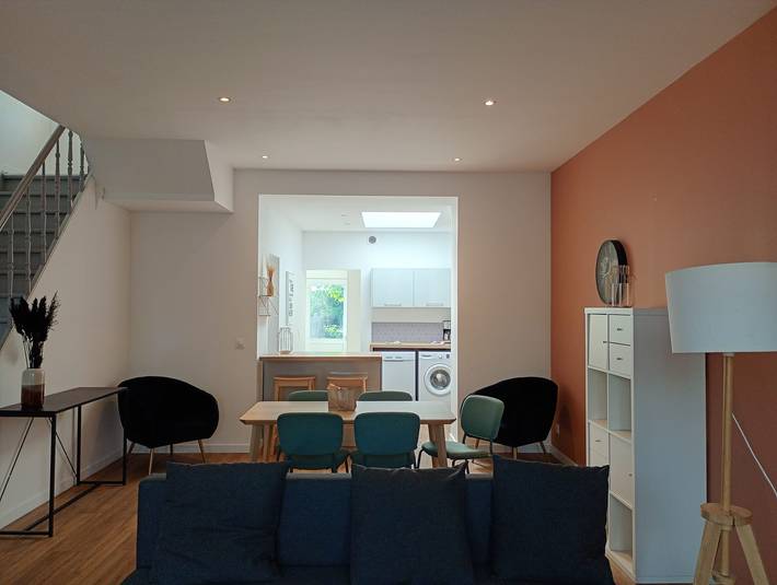 Location de vacances pour 10 personnes, avec Jardin à Houplin-Ancoisne