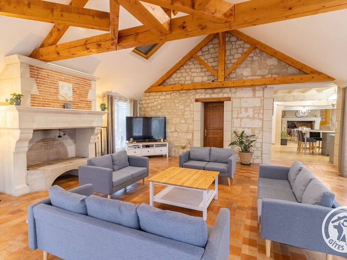 Gîte pour 10 personnes, avec jardin à Saint-Philbert-du-Peuple