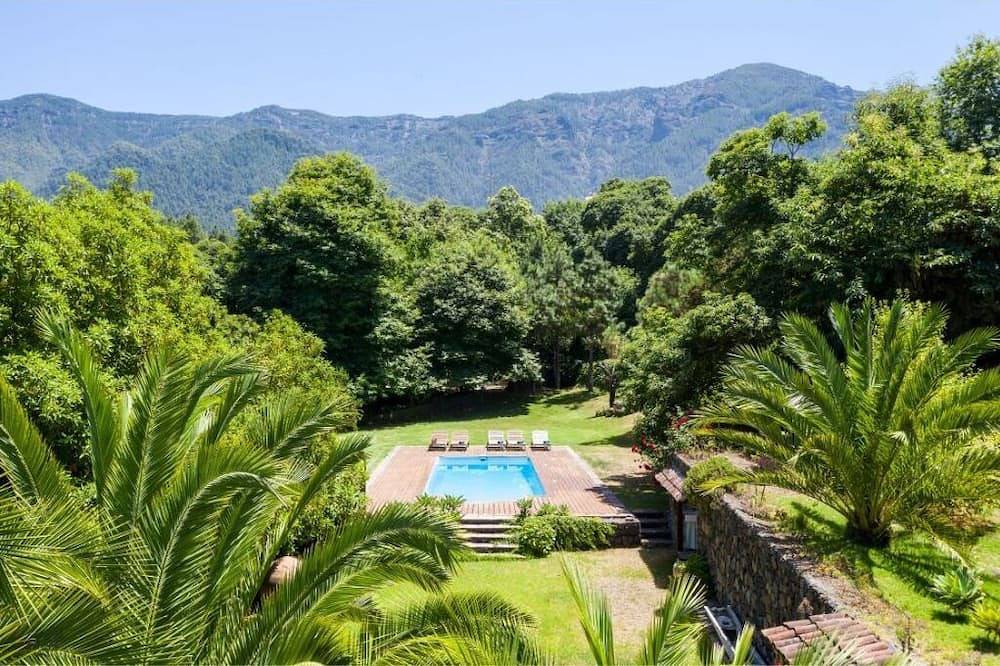 Casa Azúl mit Pool, Grill, Wifi und Netflix in El Sauce, La Orotava