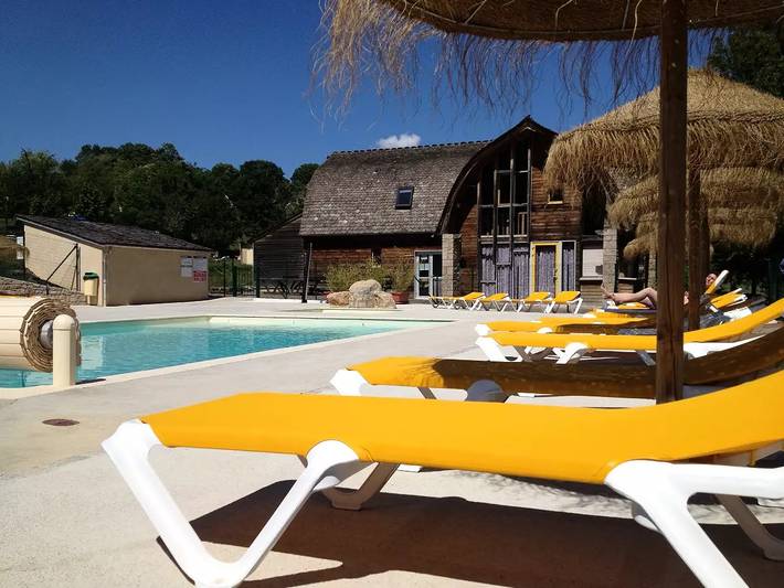 Gîte pour 4 personnes, avec Terrasse ainsi que Piscine et Sauna dans Lozère - 4