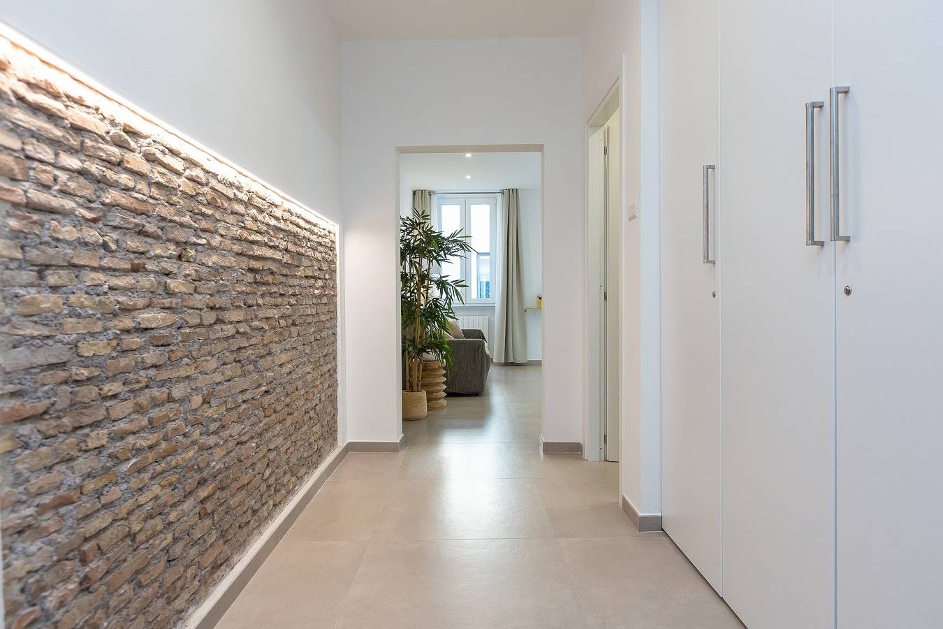 Entire apartment, Colosseum Holidays - San Giovanni in Laterano in Rome City Center, Rome
