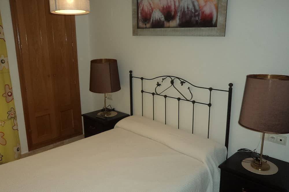 Ganze Wohnung, Marbella: Wohnung in Residenz in Las Chapas, Marbella