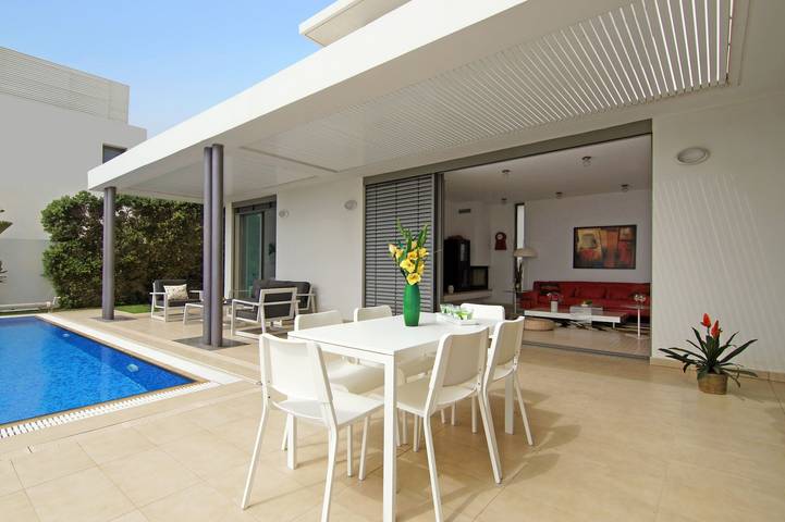 Villa für 8 Personen, mit Balkon und Garten sowie Pool in Ayia Napa - 3