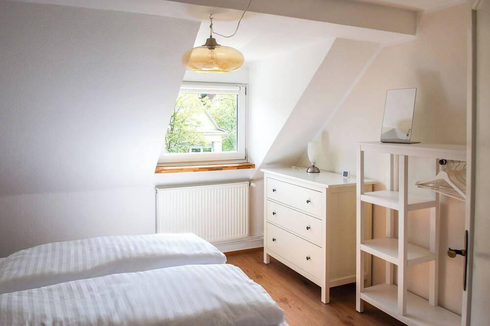 Ganze Wohnung, Ihre gemütliche Ferienwohnung im Dachgeschoss einer Stadtvilla in Bad Kreuznach in Bad Kreuznach, Landkreis Bad Kreuznach