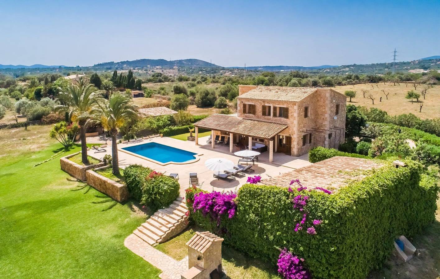 Rückzugsort mit Meerblick, Terrasse, Pool, Grill - 2,5 km zum Strand von s'Illot in Sant Llorenç des Cardassar, Mallorca Osten