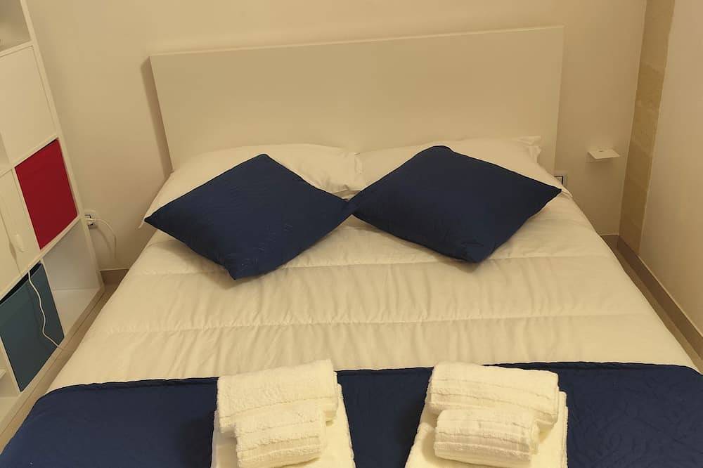 Appartement entier, Delightful studio apartment 71 in the historic center of Grottaglie, province of Taranto in Grottaglie, Province de Taranto