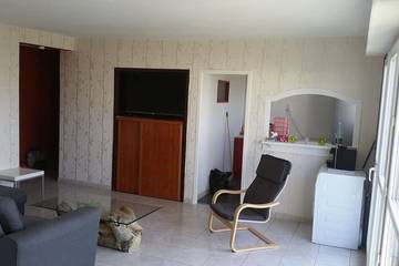Appartement De Vacances pour 8 Personnes dans Montluçon, Région de Montluçon, Photo 3