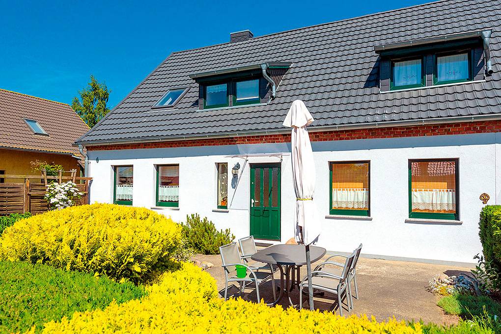 Ganze Ferienwohnung, D 120.024 - Fewo Alt Glowe Eg in Glowe, Rügen