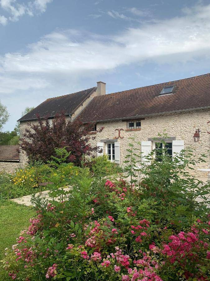 Location de vacances pour 6 personnes, avec Terrasse et Jardin ainsi que Sauna et Vue dans Guainville