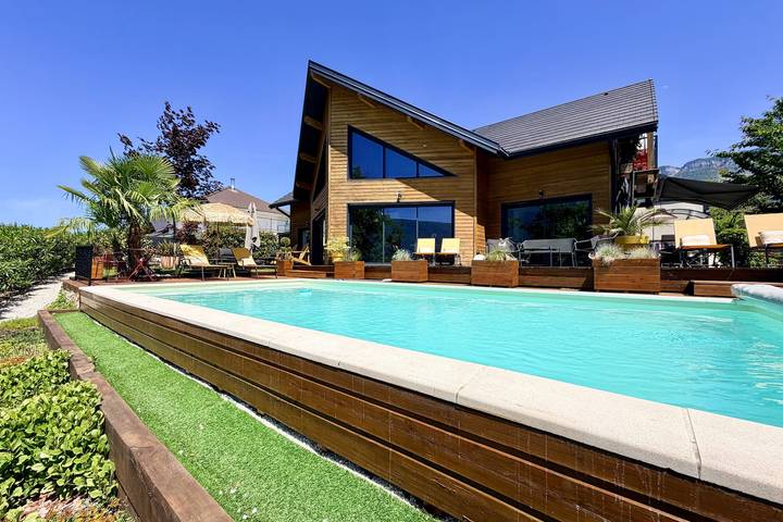 Villa für 6 Personen, mit Pool und Garten, kinderfreundlich in Savoie