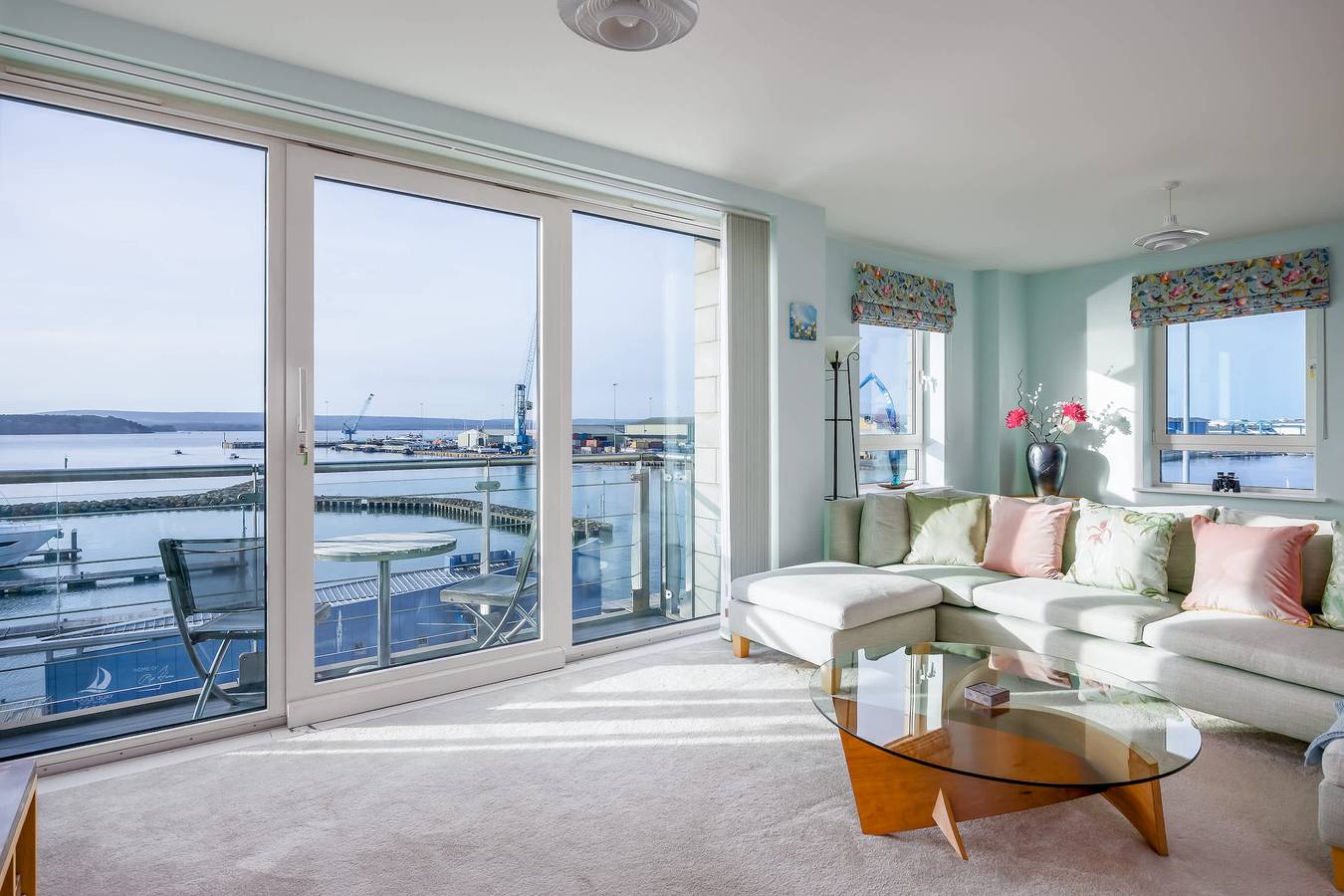 Ganze Wohnung, Marina Vista - Waterfront Views towards Brownsea Island and the Purbecks in Poole, Poole Harbour