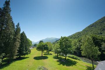 Chalet pour 8 Personnes dans Castet, Parc national des Pyrénées, Photo 1