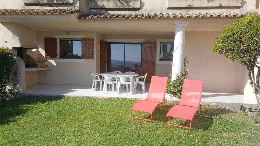 Gîte pour 6 personnes, avec vue ainsi que jardin et piscine dans Favone - 3