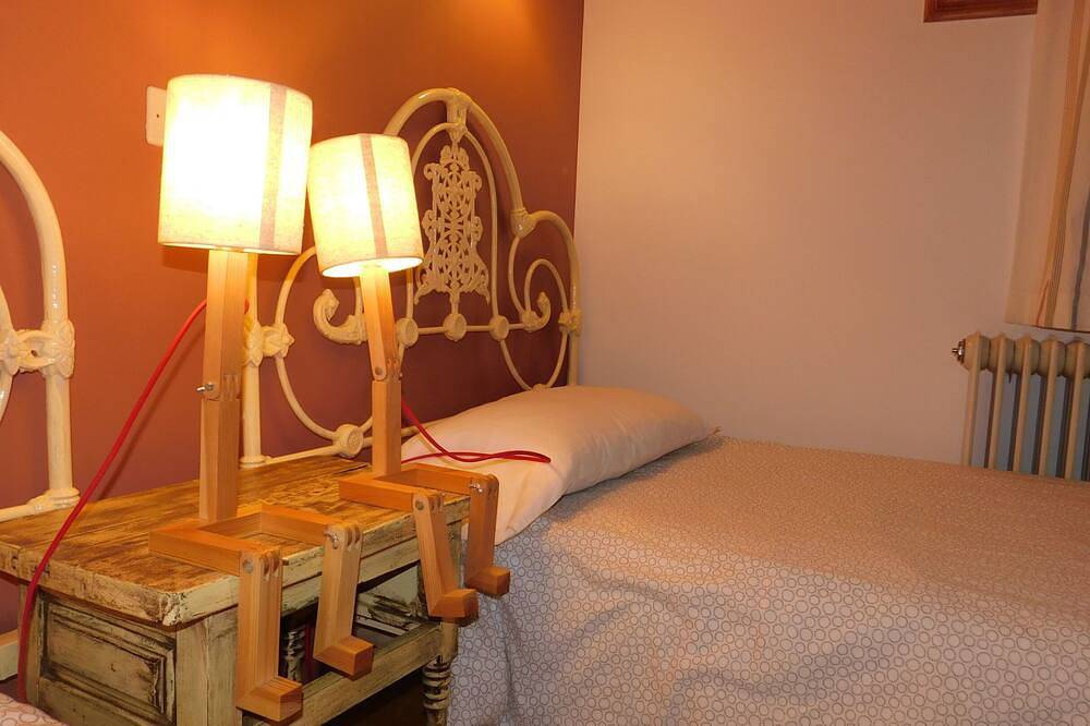Maison-Cottage-Sdb privée avec baignoire-Vue sur Montagne in Navarredonda de Gredos, Région d'Ávila