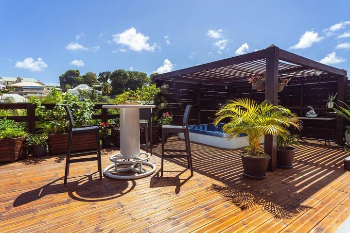 Appartement de vacances pour 6 personnes, avec terrasse et jacuzzi