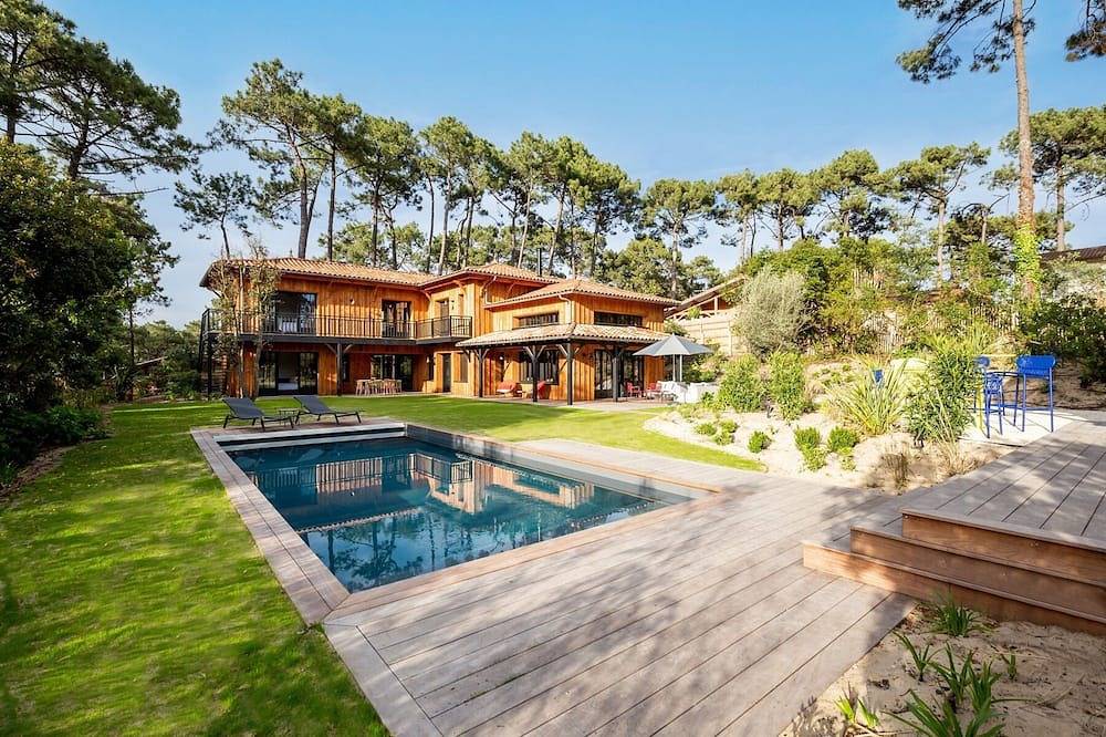 Etxola, 7 chambres, piscine chauffée, superbe villa typique, grand jardin in Le Canon, Lège-Cap-Ferret