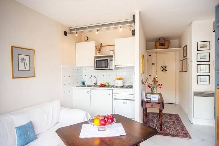 Gîte pour 4 personnes, avec vue sur l’océan ainsi que piscine et terrasse, animaux acceptés à Menton - 4