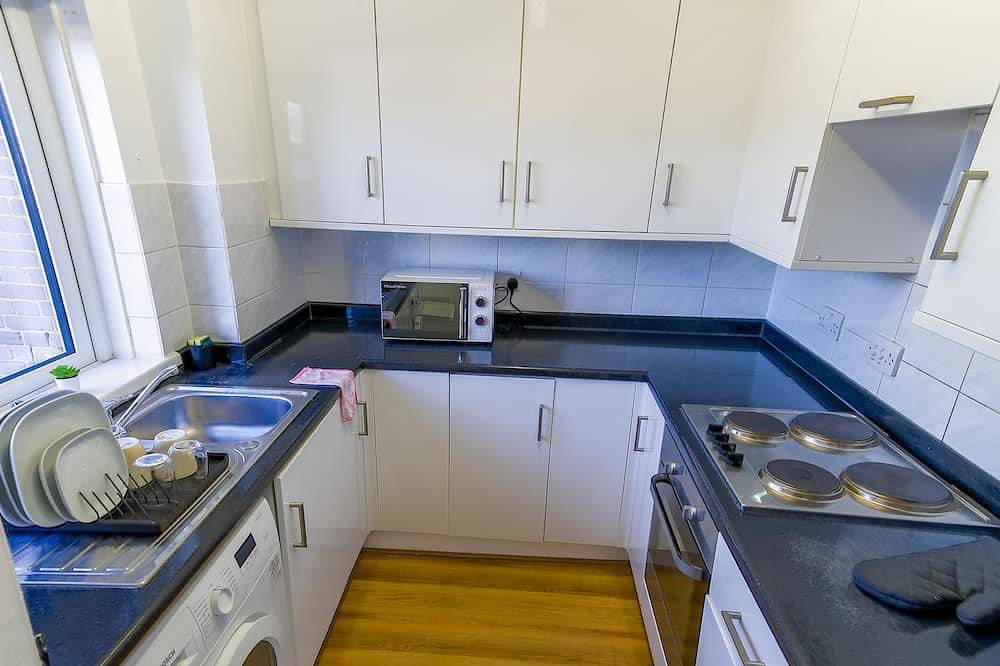 Entire apartment, Beautiful 2 bed apartment in slough in Slough, Berkshire