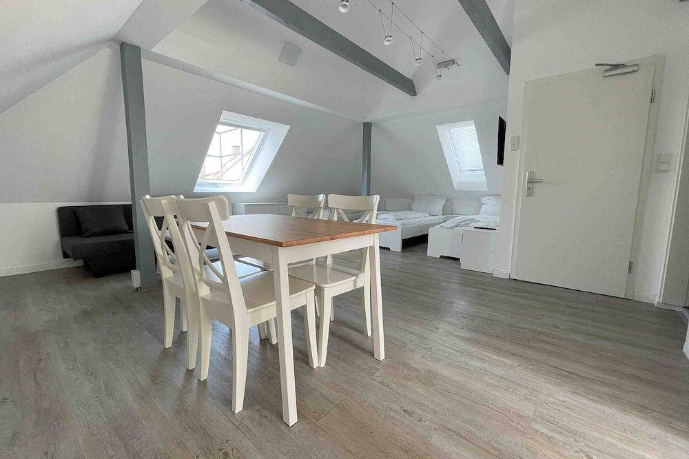 Ganze Wohnung, Gemütliche Monteurwohnung in Schwandorf, Ostbayern
