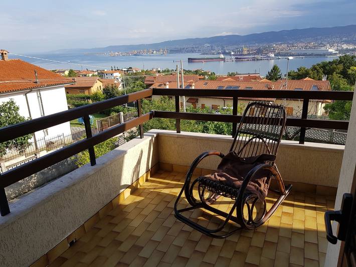 Casa vacanze "Mare e Lavanda" con vista mare, giardino privato e Wi-Fi in Muggia, Trieste e dintorni