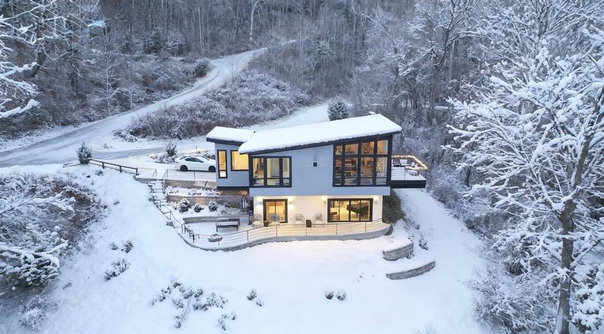 Vacation home for 6 people, with balcony, with pets in North Carolina
