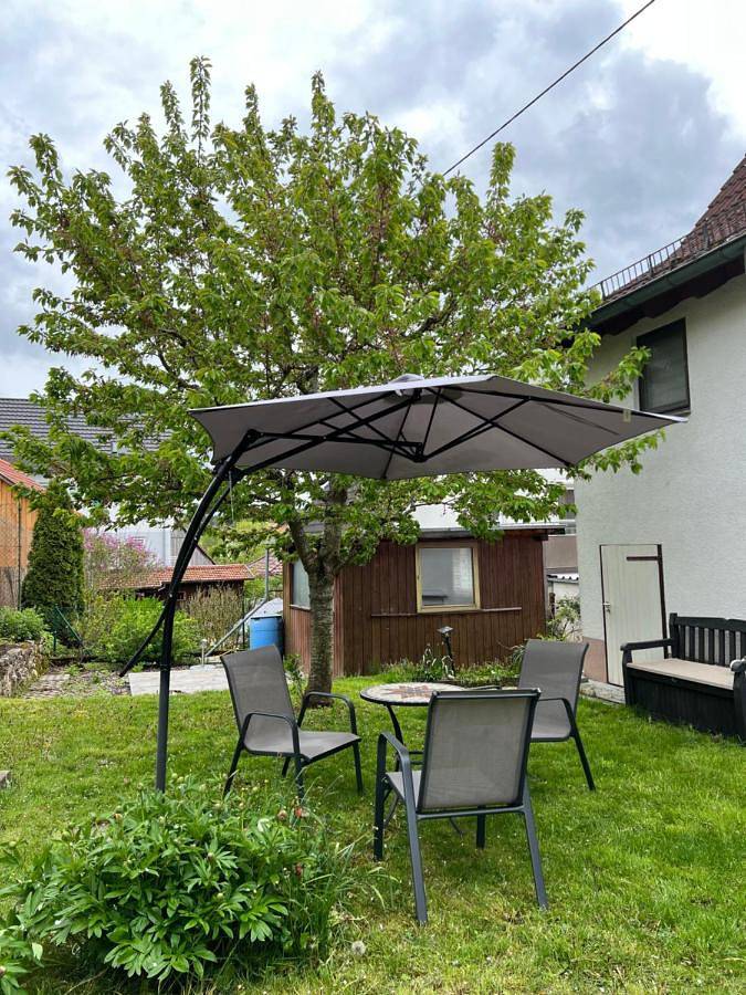 Ferienwohnung für 10 Personen, mit Terrasse und Garten