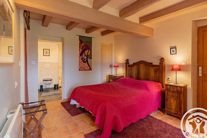 Gîte pour 4 personnes, avec jardin, animaux acceptés à Montilliers - 2