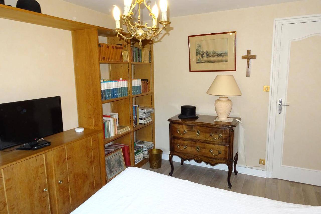 Double Room in Panazol, Région de Limoges