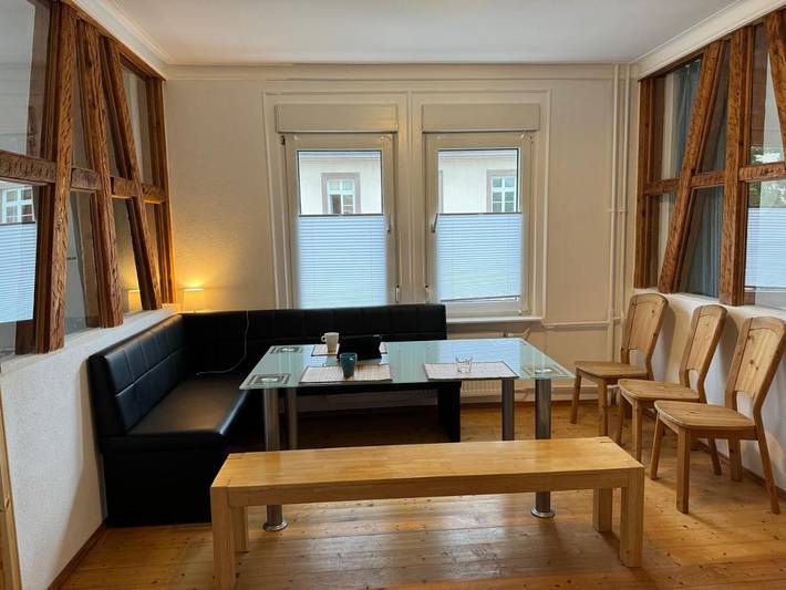 Ferienwohnung für 7 Personen, mit Terrasse und Garten sowie Ausblick in Vaihingen an der Enz