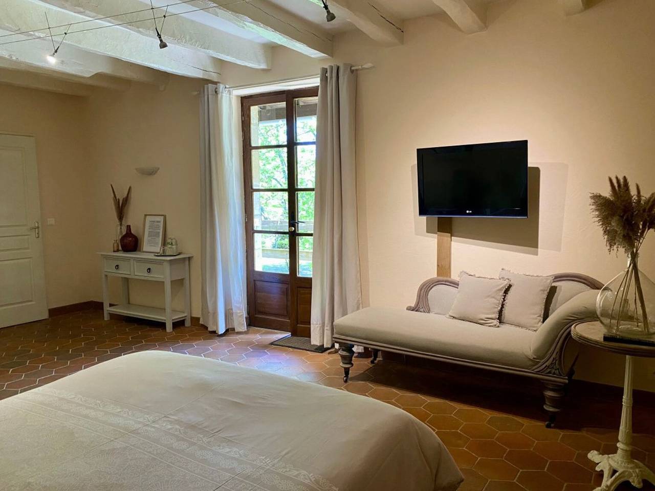 Chambre Quercy – Romantique & Authentique in Gramat, Parc Naturel Régional des Causses du Quercy