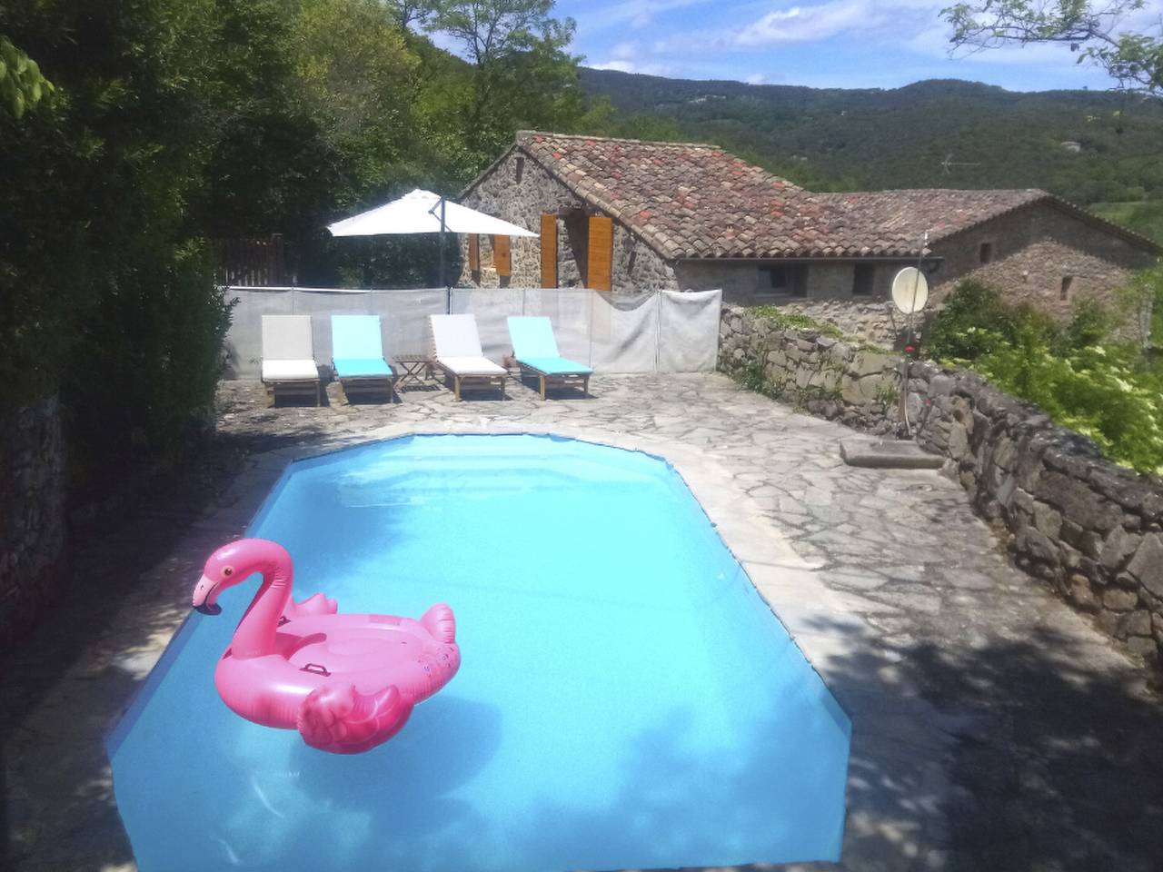 "Gîte La Calade" mit Pool in Cros, Parc national des Cévennes
