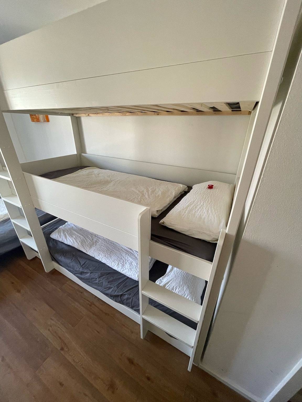 Entire holiday apartment, Holiday apartment for 5 people in Munich Johanneskirchen, Munich