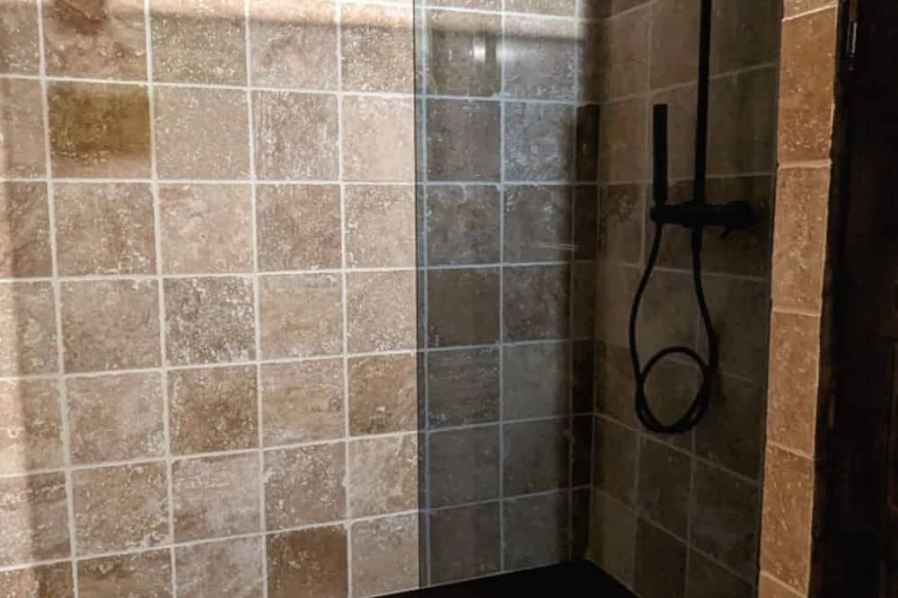 Geheel appartement, Studio \"Vert d'Eau\" mit Blick auf das Wasser in Urval, Périgord Pourpre