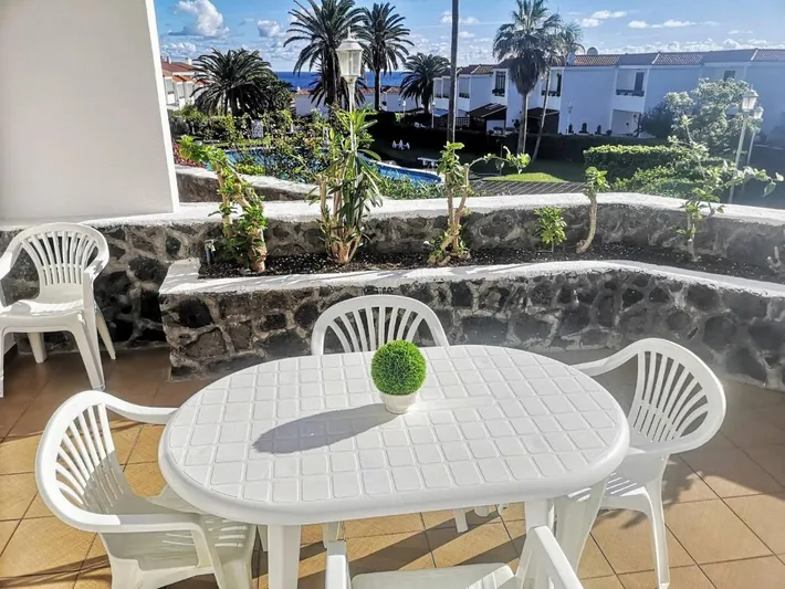 Casa de vacaciones para 6 personas, con balcón además de piscina y jardín - 1