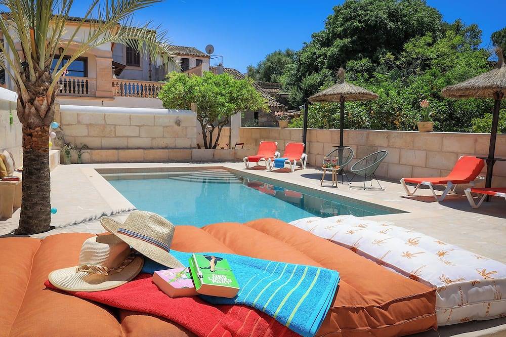 Casa Señorial En Sineu Ideal Ciclistas Garage Para Bicicletas.Piscina salina in Sineu, Interior de Mallorca