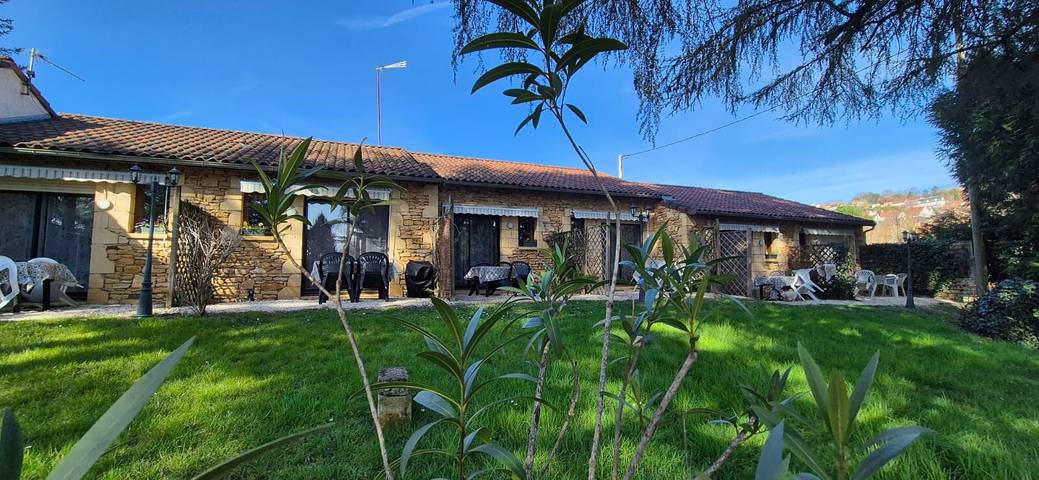 Gîte pour 4 personnes, avec Jardin à Sarlat-la-Canéda