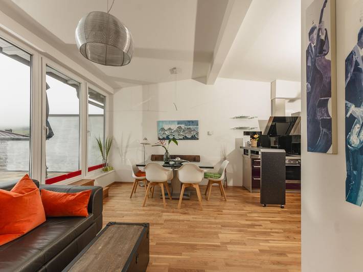 Ferienwohnung für 4 Personen, mit Balkon und Terrasse sowie Sauna in Schladming
