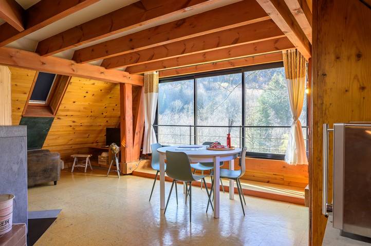 Ferienwohnung für 4 Personen, mit Garten und Seeblick, kinderfreundlich im Elsass