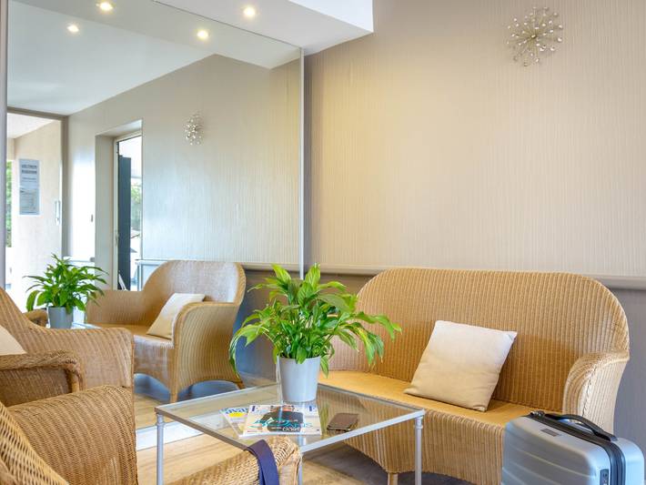 Studio pour 3 personnes, avec balcon