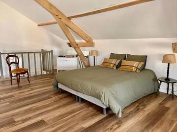 Gîte pour 2 personnes, avec jardin à Ardentes