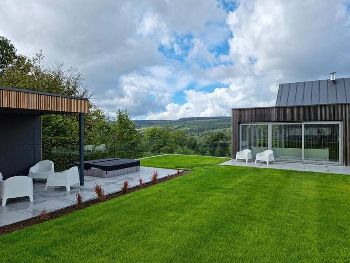 Location de vacances pour 8 personnes, avec jardin ainsi que vue et sauna dans Francorchamps - 4