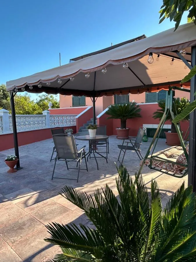Casa vacanza per 6 persone, con giardino - 1