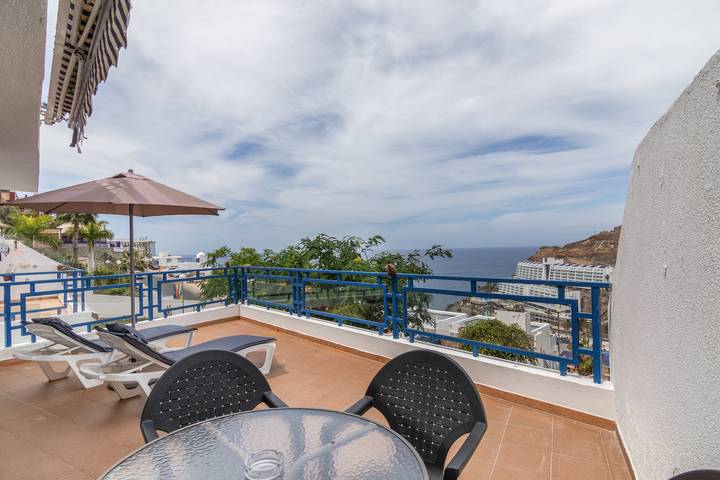 Ferienwohnung 'Taurito Big Terrace' mit Meerblick, Gemeinschaftspool und WLAN in Taurito, Mogán
