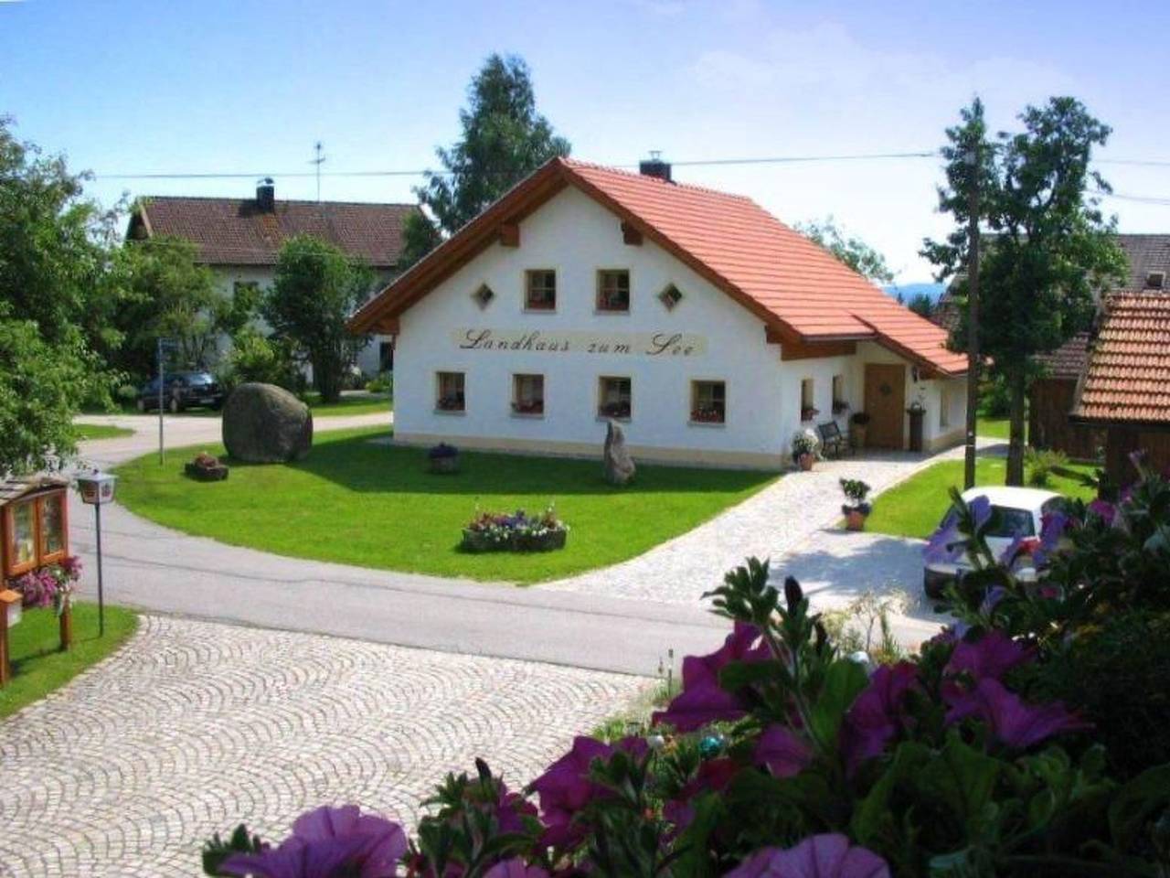 Landhaus mit Sonnenterrasse und Garten in Neureichenau, Ostbayern