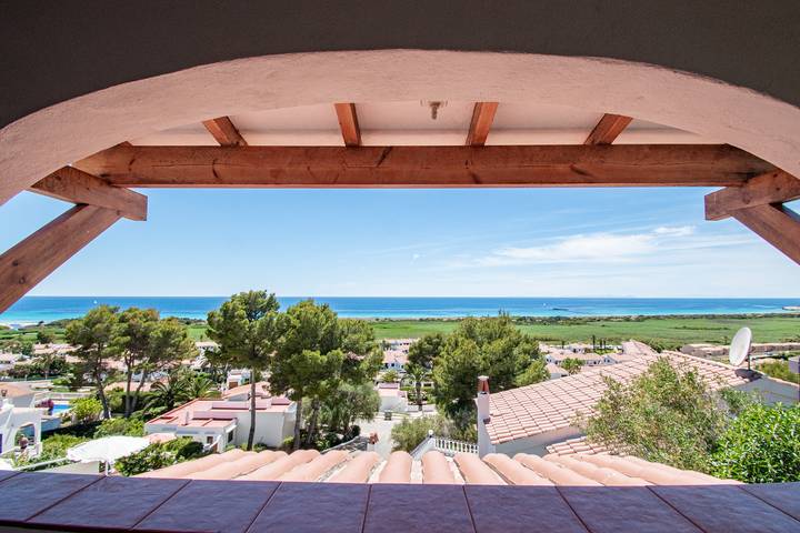 Villa für 8 Personen, mit Terrasse und Garten - 1