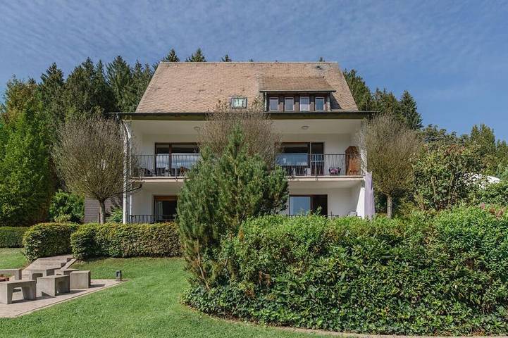 Ferienhaus für 16 Personen, mit Sauna und Balkon