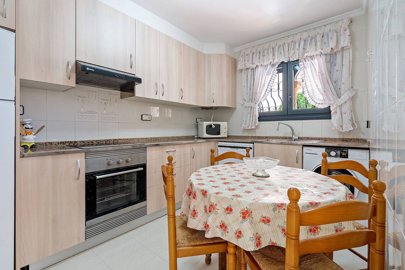 Casa de vacaciones 'Casa Amalia' con terraza privada, jardín privado y aire acondicionado. in Montroig, Costa Dorada