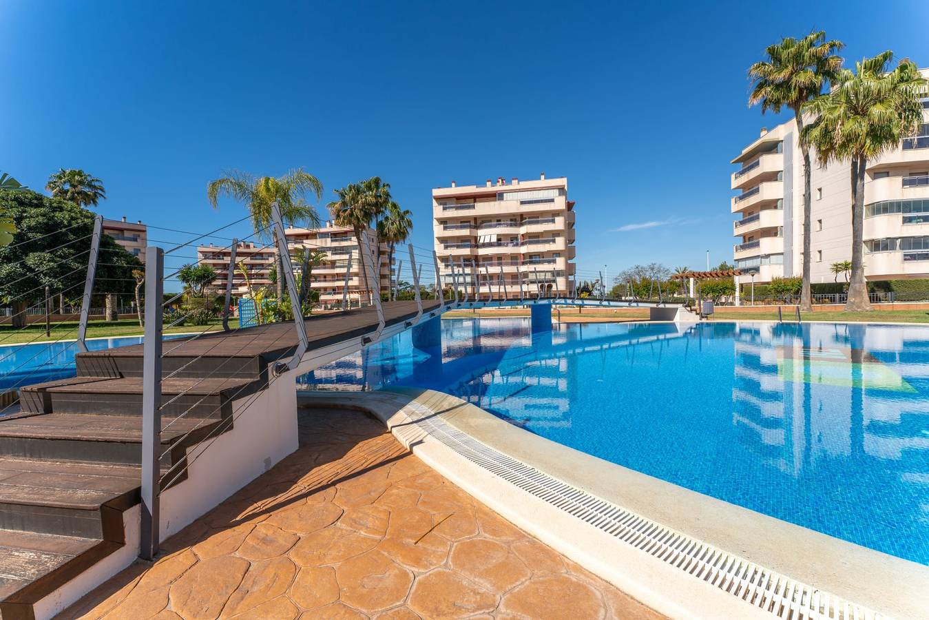 Apartamento entero, Alicante atico sol y mar vista mar y piscina in Los Arenales del Sol, Elche