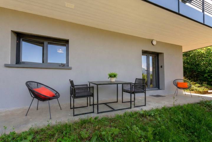Appartement entier, Filly du Lac - Appt rénové avec vue montagnes in Saint-Jorioz, Parc naturel régional du Massif des Bauges