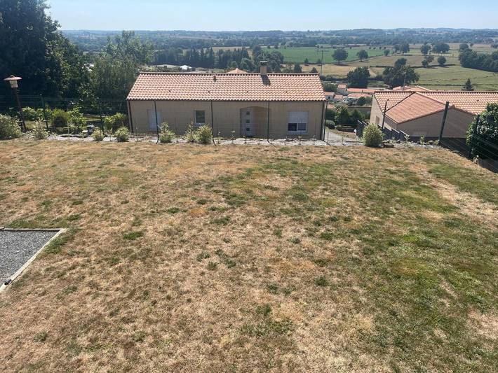 Gîte pour 4 personnes, avec terrasse et vue à Les Châtelliers-Châteaumur - 3
